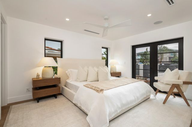 263 Alhambra Place, West Palm Beach, FL 33405