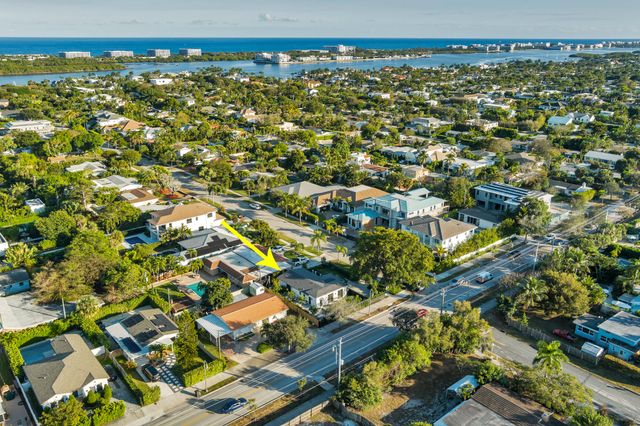 263 Alhambra Place, West Palm Beach, FL 33405