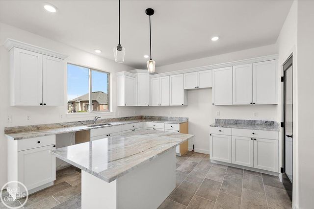 22121 Tahquamenon Court, Macomb Twp, MI 48044