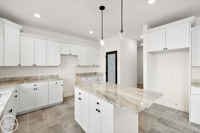 22121 Tahquamenon Court, Macomb Twp, MI 48044