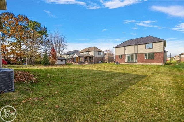 22121 Tahquamenon Court, Macomb Twp, MI 48044