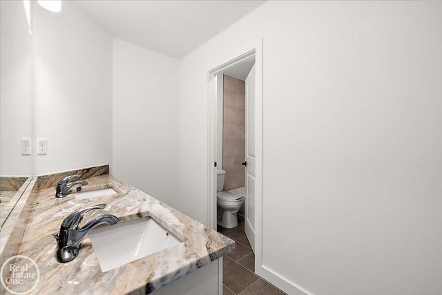 22121 Tahquamenon Court, Macomb Twp, MI 48044