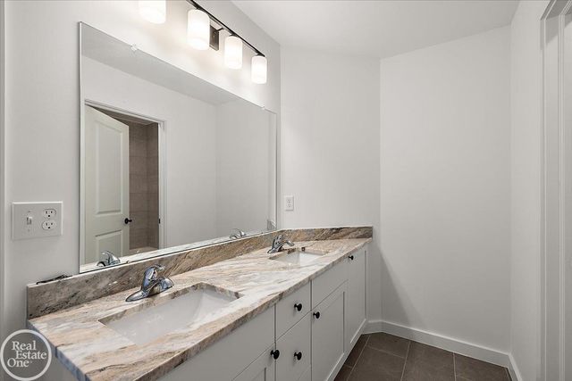 22121 Tahquamenon Court, Macomb Twp, MI 48044