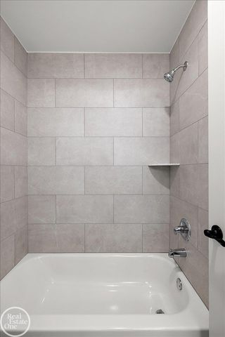 22121 Tahquamenon Court, Macomb Twp, MI 48044