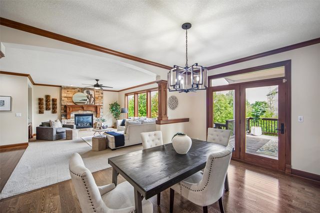 3007 152nd Street, Urbandale, IA 50323