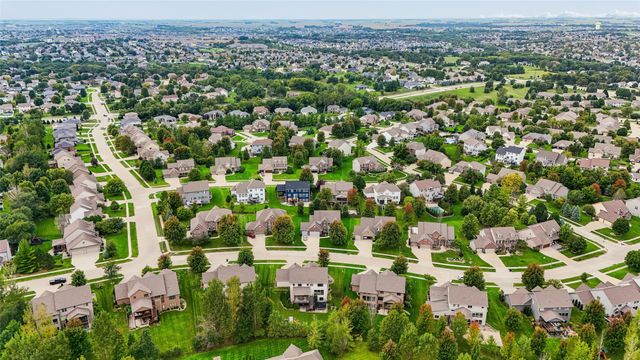 3007 152nd Street, Urbandale, IA 50323