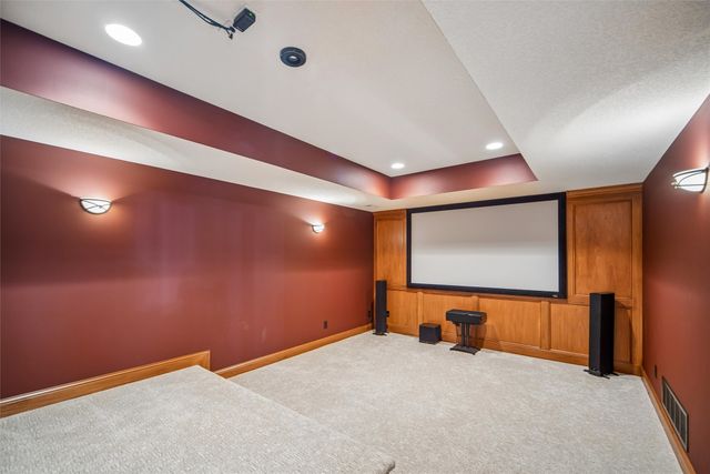 3007 152nd Street, Urbandale, IA 50323