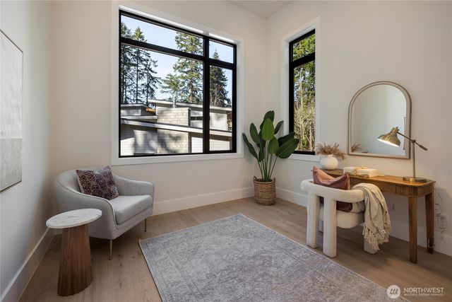 13970 Manzanita Road NE, Bainbridge Island, WA 98110