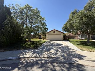 3325 Dale Court, Rosamond, CA 93560