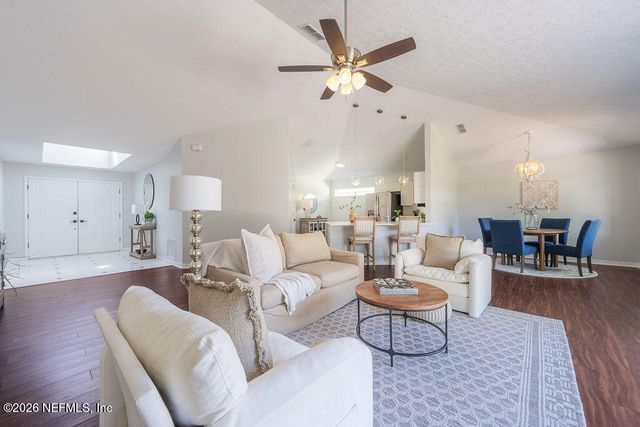 11437 BEECHER CIRCLE Circle E, Jacksonville, FL 32223