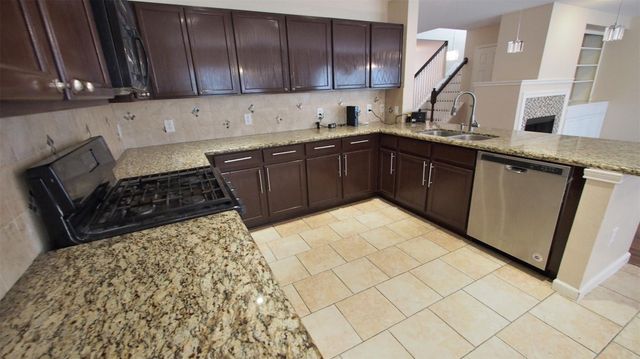 21211 Bridge Springs Ln, Katy, TX 77449