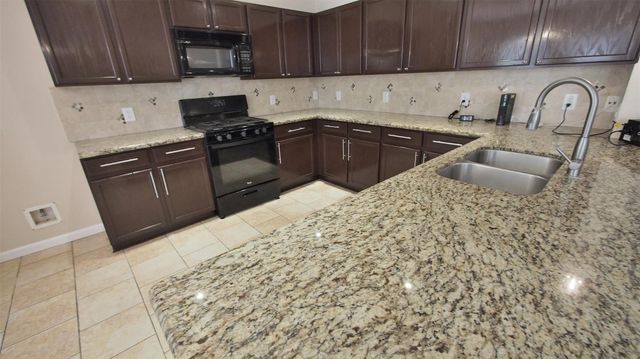 21211 Bridge Springs Ln, Katy, TX 77449