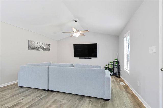 324 Carriage Trace Lane, Lexington, NC 27295