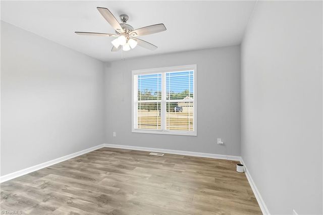 324 Carriage Trace Lane, Lexington, NC 27295