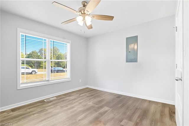 324 Carriage Trace Lane, Lexington, NC 27295