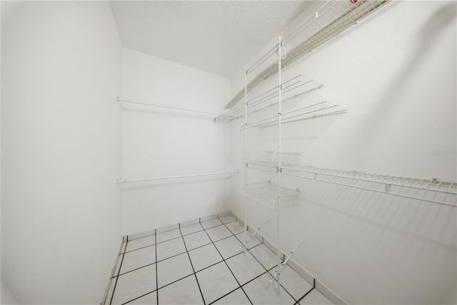 4327 AV. ISLA VERDE 503, Carolina, PR 00979