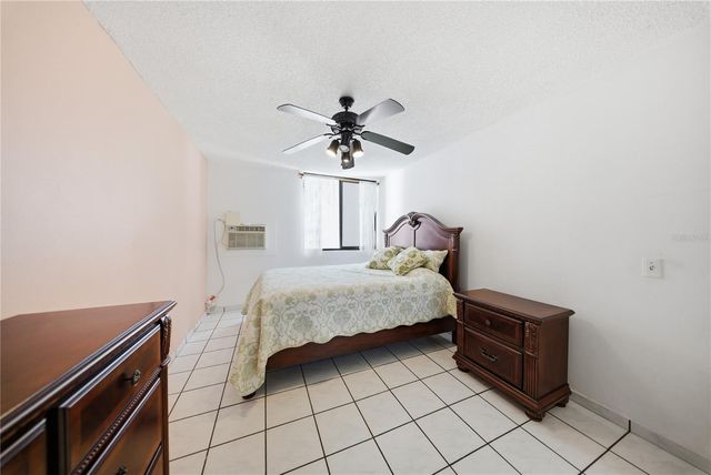 4327 AV. ISLA VERDE 503, Carolina, PR 00979