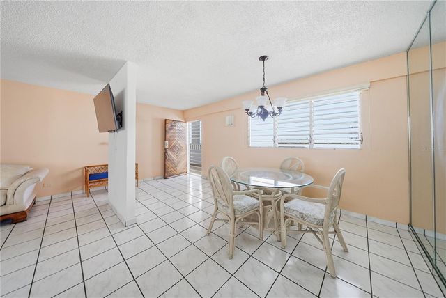4327 AV. ISLA VERDE 503, Carolina, PR 00979