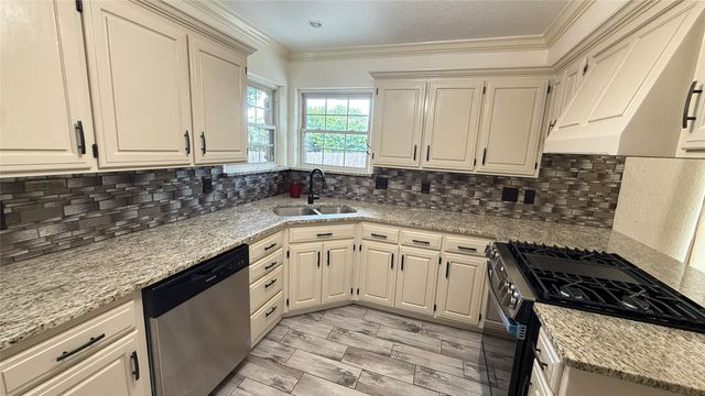 11117 E 63rd Street, Tulsa, OK 74133