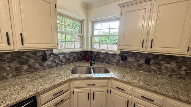 11117 E 63rd Street, Tulsa, OK 74133