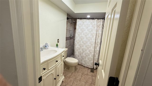 11117 E 63rd Street, Tulsa, OK 74133