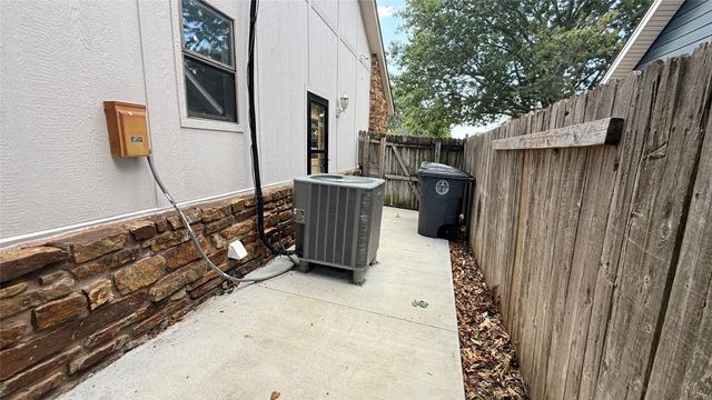 11117 E 63rd Street, Tulsa, OK 74133