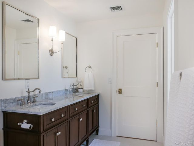 11 1st Street, Bellport Village, NY 11713