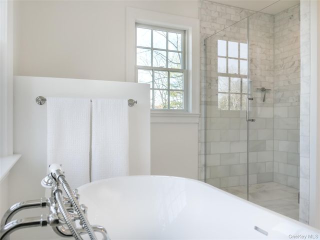 11 1st Street, Bellport Village, NY 11713