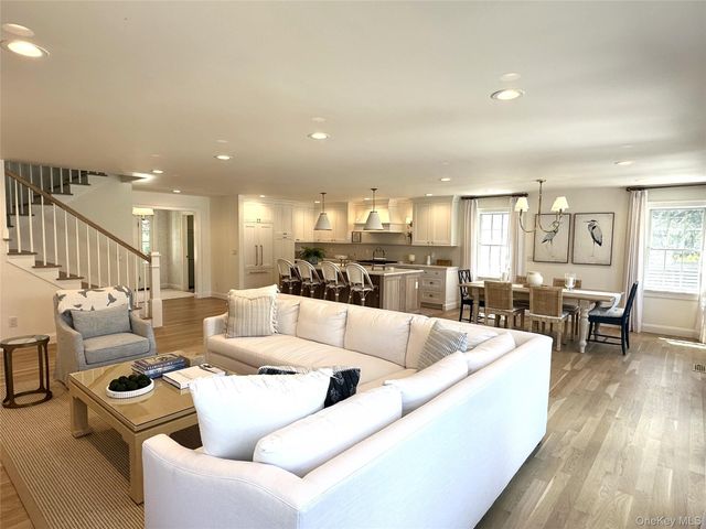 11 1st Street, Bellport Village, NY 11713