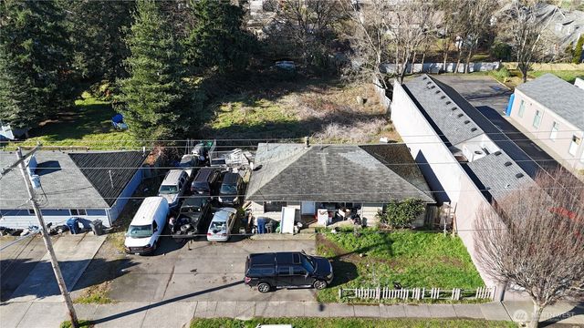 1081 Cedar Ave, Marysville, WA 98270