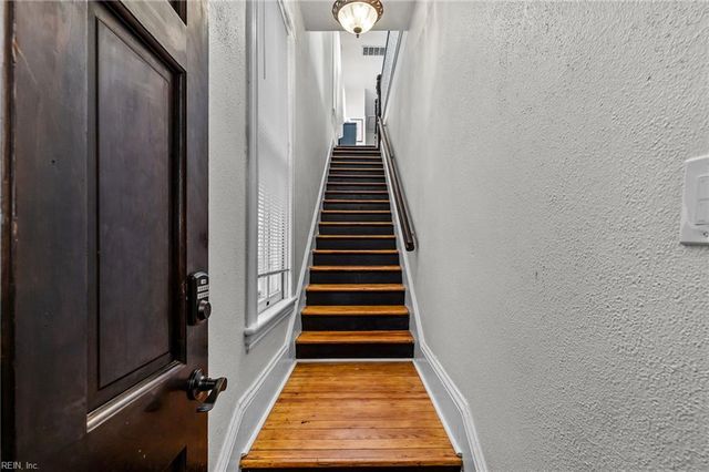 361 Dinwiddie ST, Portsmouth, VA 23704