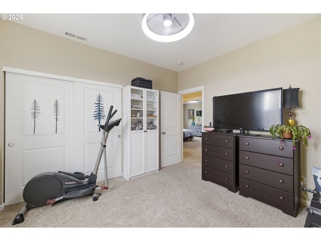 905 DALE Ct, Molalla, OR 97038