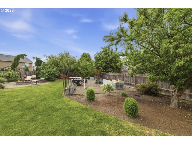 905 DALE Ct, Molalla, OR 97038
