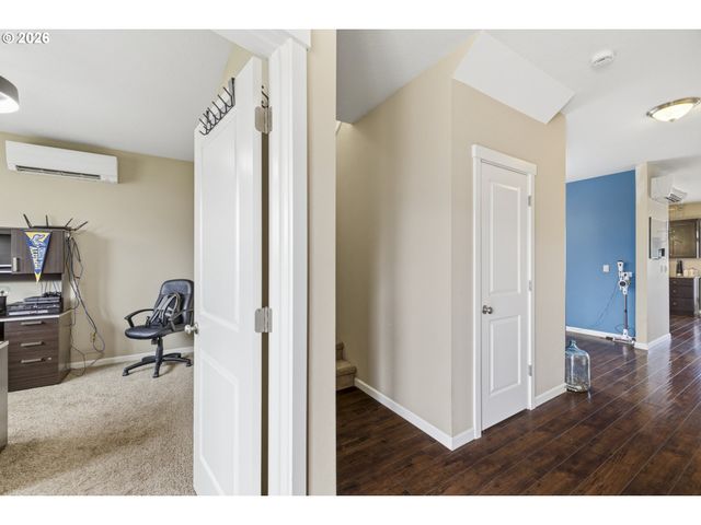 905 DALE Ct, Molalla, OR 97038