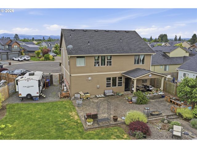 905 DALE Ct, Molalla, OR 97038