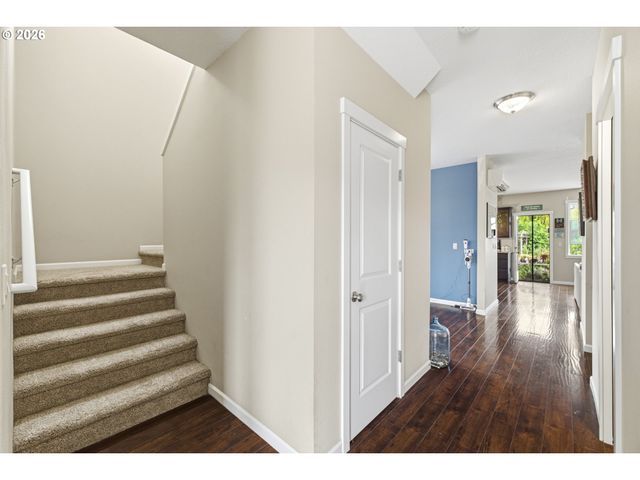 905 DALE Ct, Molalla, OR 97038