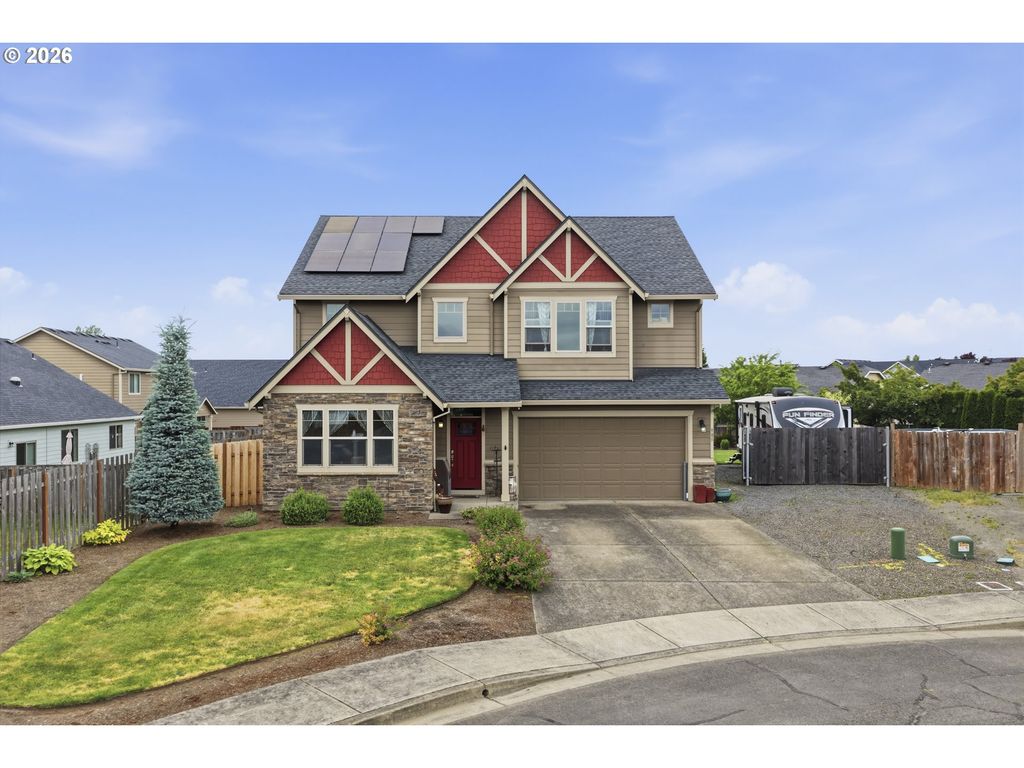 905 DALE Ct, Molalla, OR 97038