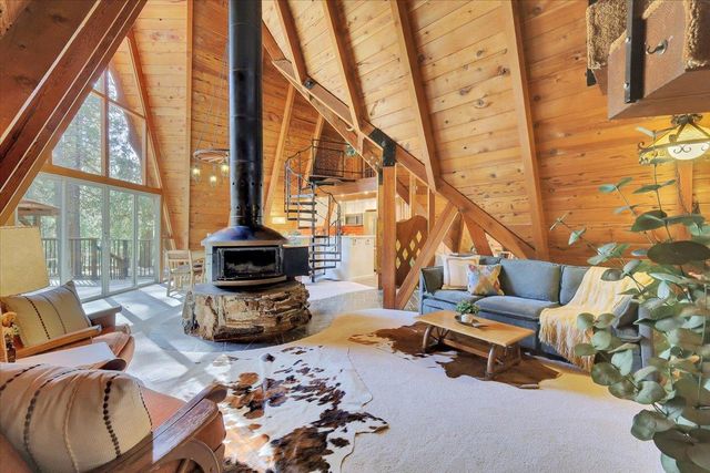 18131 Blue Tent School Rd, Nevada City, CA 95959