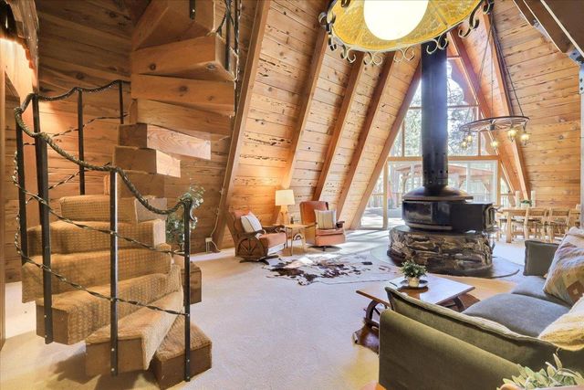 18131 Blue Tent School Rd, Nevada City, CA 95959
