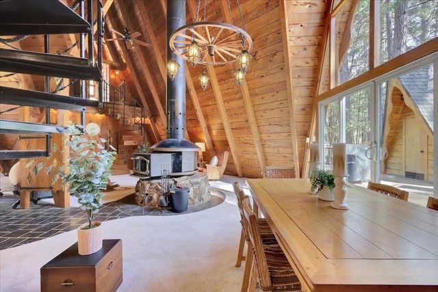 18131 Blue Tent School Rd, Nevada City, CA 95959