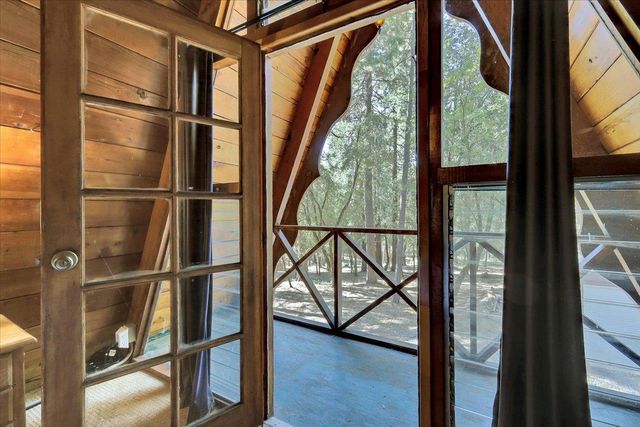 18131 Blue Tent School Rd, Nevada City, CA 95959