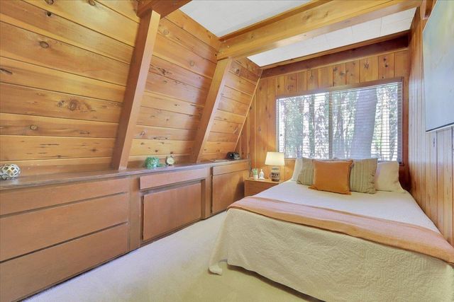 18131 Blue Tent School Rd, Nevada City, CA 95959
