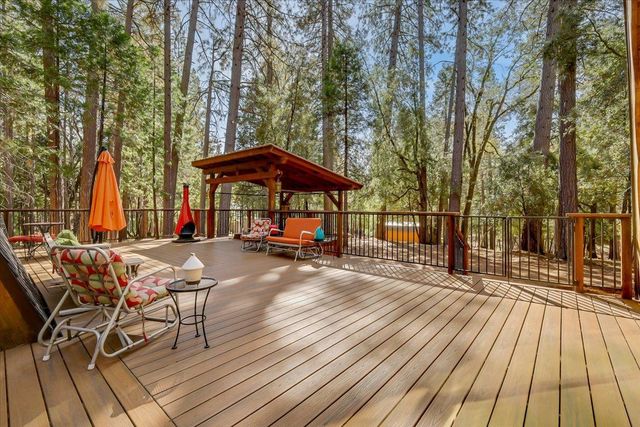 18131 Blue Tent School Rd, Nevada City, CA 95959