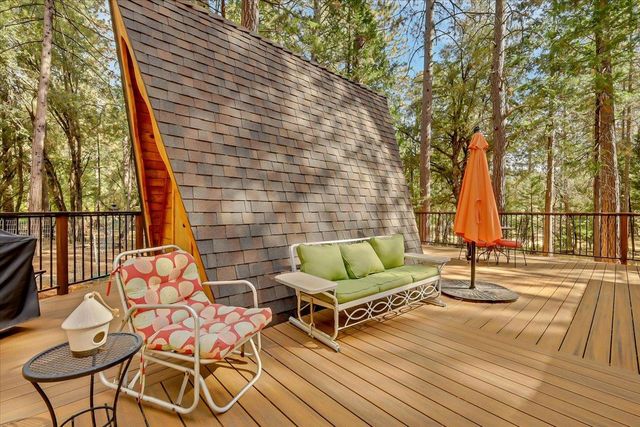 18131 Blue Tent School Rd, Nevada City, CA 95959