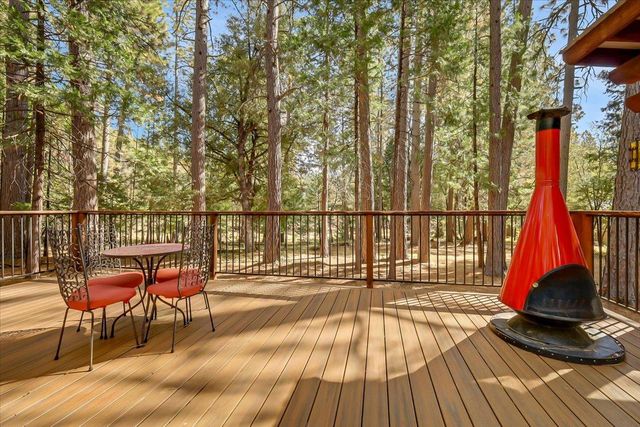 18131 Blue Tent School Rd, Nevada City, CA 95959