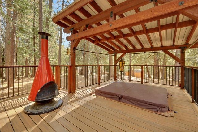 18131 Blue Tent School Rd, Nevada City, CA 95959