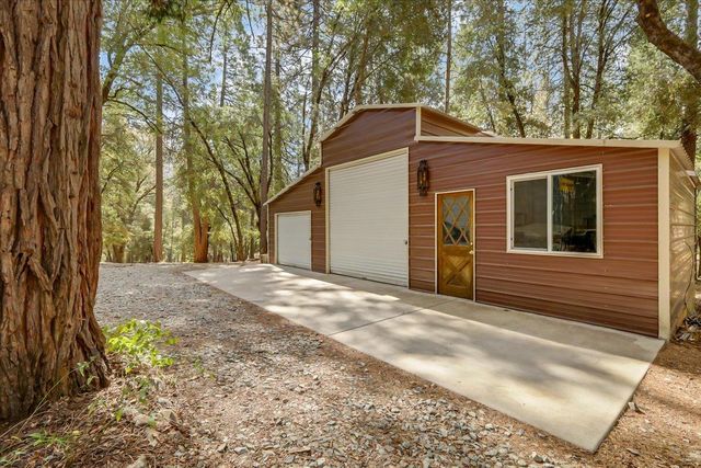 18131 Blue Tent School Rd, Nevada City, CA 95959