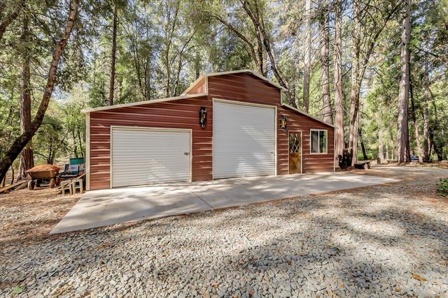 18131 Blue Tent School Rd, Nevada City, CA 95959