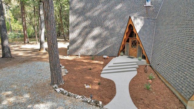 18131 Blue Tent School Rd, Nevada City, CA 95959