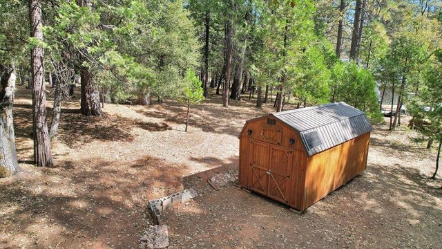 18131 Blue Tent School Rd, Nevada City, CA 95959